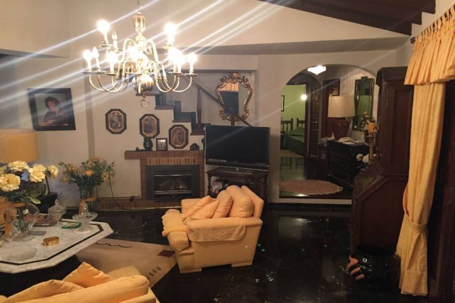 el Campello,Alicante,España,3 Bedrooms Bedrooms,2 BathroomsBathrooms,Chalets,39879