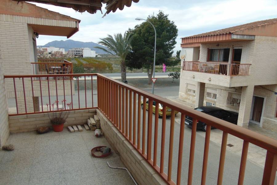 San Isidro,Alicante,España,3 Bedrooms Bedrooms,2 BathroomsBathrooms,Adosada,39899