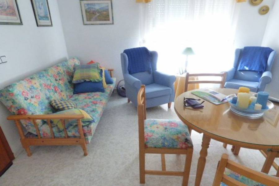 Torrevieja,Alicante,España,3 Bedrooms Bedrooms,2 BathroomsBathrooms,Adosada,39907