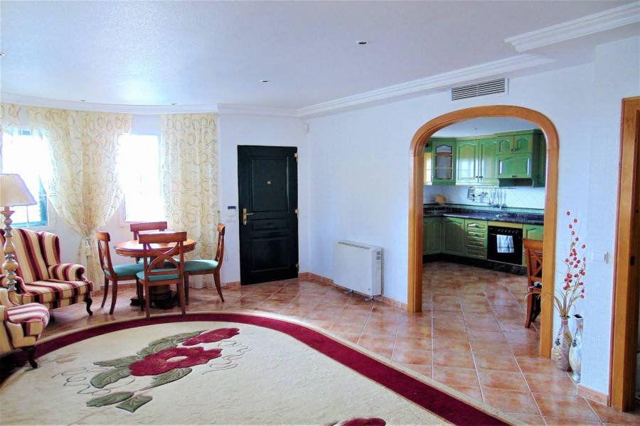 Torrevieja,Alicante,España,4 Bedrooms Bedrooms,3 BathroomsBathrooms,Chalets,39917