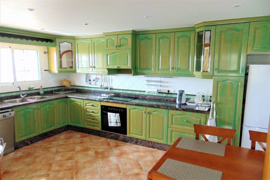 Torrevieja,Alicante,España,4 Bedrooms Bedrooms,3 BathroomsBathrooms,Chalets,39917