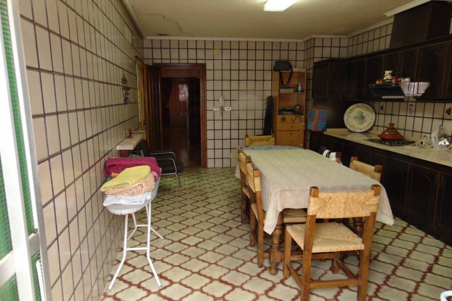 Los Montesinos,Alicante,España,4 Bedrooms Bedrooms,2 BathroomsBathrooms,Adosada,39926