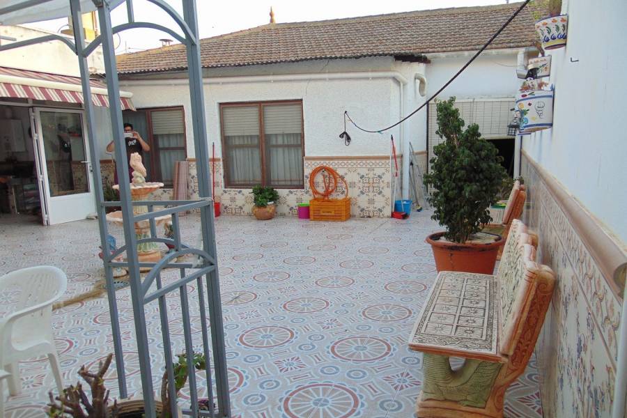 San Fulgencio,Alicante,España,3 Bedrooms Bedrooms,2 BathroomsBathrooms,Adosada,39927