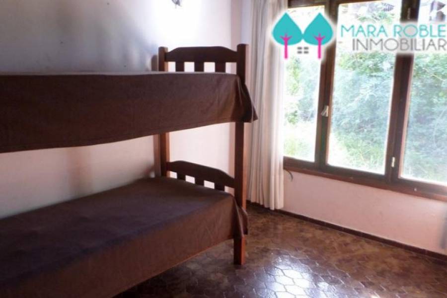 Pinamar,Buenos Aires,Argentina,3 Bedrooms Bedrooms,4 BathroomsBathrooms,Casas,DE LAS ONDINAS,4438