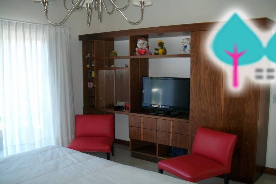 Pinamar,Buenos Aires,Argentina,4 Bedrooms Bedrooms,6 BathroomsBathrooms,Casas,DEL ESPARTILLO,4441