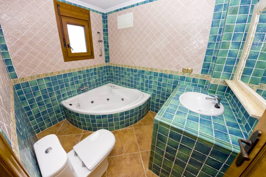 Torrevieja,Alicante,España,3 Bedrooms Bedrooms,4 BathroomsBathrooms,Chalets,39965