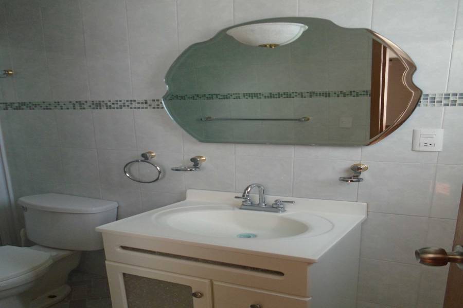Pachuca de Soto, Hidalgo, Mexico, 4 Bedrooms Bedrooms, ,3 BathroomsBathrooms,Casas,Venta,Loma Bonita,4442