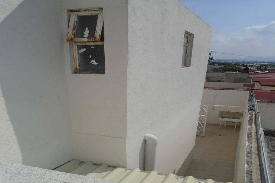 Pachuca de Soto, Hidalgo, Mexico, 4 Bedrooms Bedrooms, ,3 BathroomsBathrooms,Casas,Venta,Loma Bonita,4442