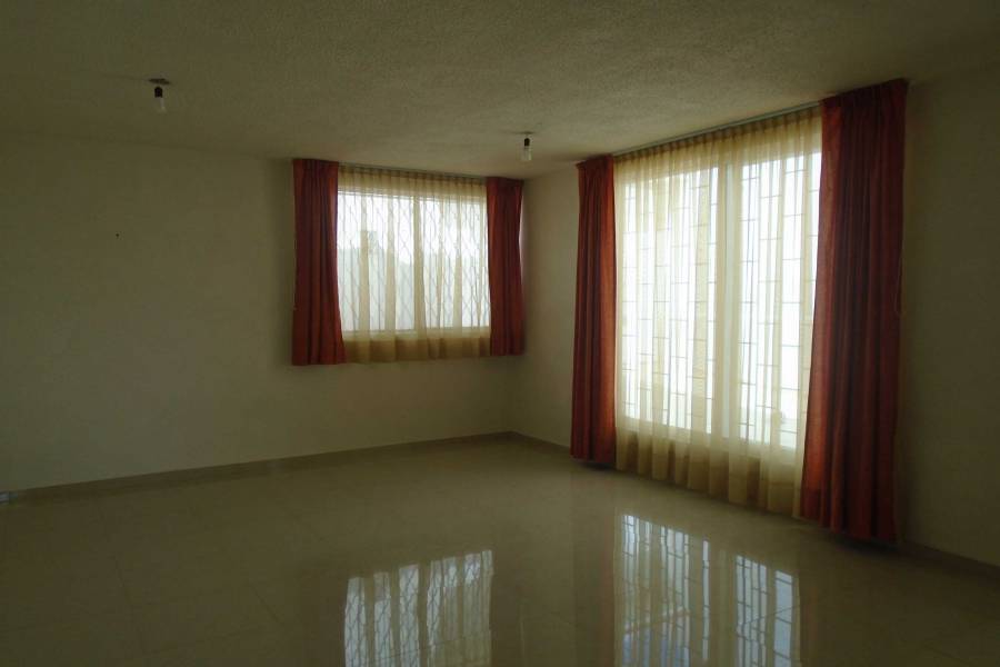 Pachuca de Soto, Hidalgo, Mexico, 4 Bedrooms Bedrooms, ,3 BathroomsBathrooms,Casas,Venta,Loma Bonita,4442
