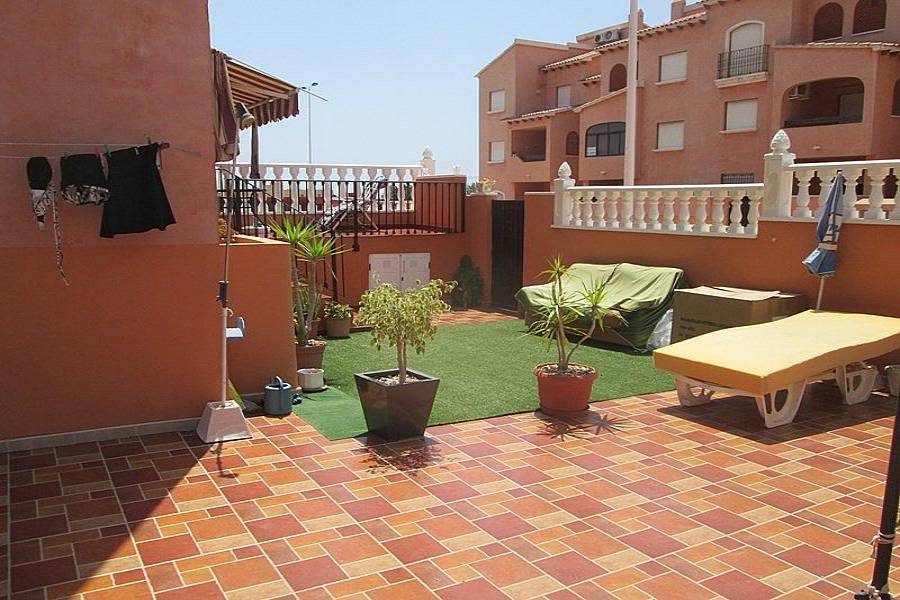 Torrevieja,Alicante,España,3 Bedrooms Bedrooms,1 BañoBathrooms,Bungalow,39994