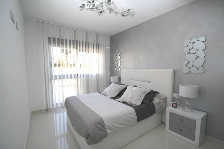 Torrevieja,Alicante,España,3 Bedrooms Bedrooms,2 BathroomsBathrooms,Apartamentos,40011