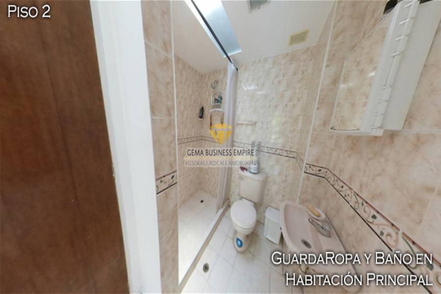 IMPERDIBLE! VER INFO...,4 Bedrooms Bedrooms,4 BathroomsBathrooms,Casas,4446