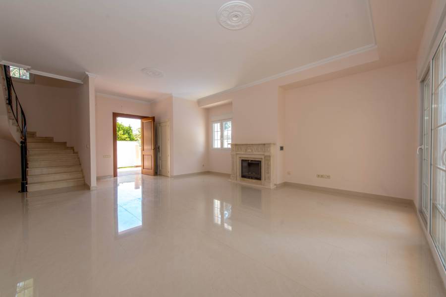Orihuela Costa,Alicante,España,5 Bedrooms Bedrooms,4 BathroomsBathrooms,Chalets,40032