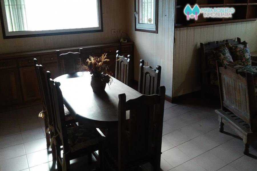Pinamar,Buenos Aires,Argentina,2 Bedrooms Bedrooms,2 BathroomsBathrooms,Casas,EOLO,4455