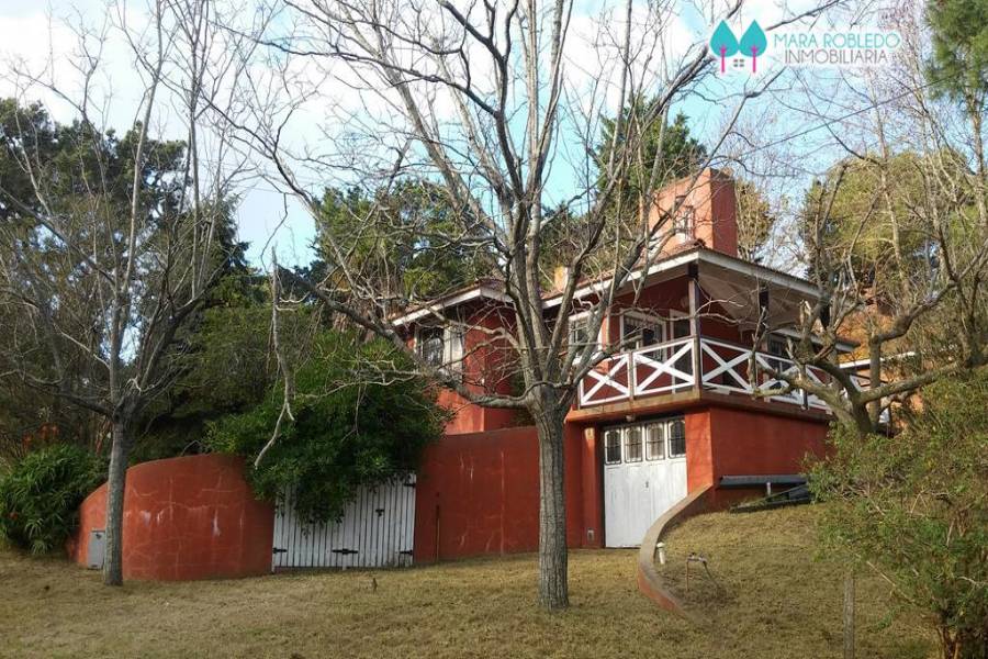 Pinamar,Buenos Aires,Argentina,2 Bedrooms Bedrooms,2 BathroomsBathrooms,Casas,EOLO,4455