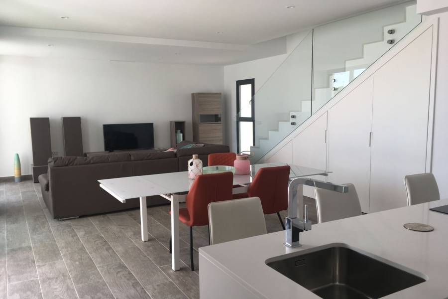 Pilar de la Horadada,Alicante,España,3 Bedrooms Bedrooms,2 BathroomsBathrooms,Chalets,40145
