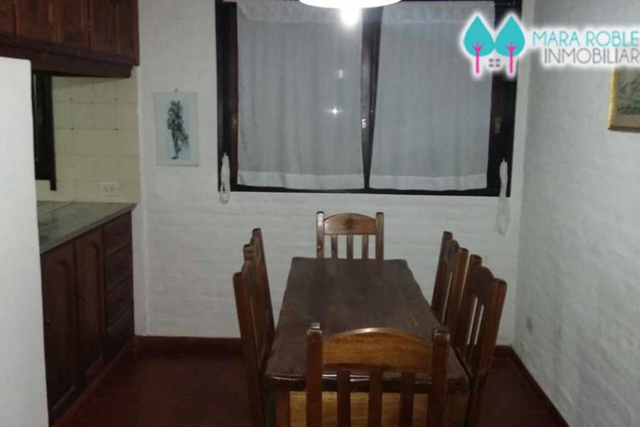 Pinamar,Buenos Aires,Argentina,5 Bedrooms Bedrooms,4 BathroomsBathrooms,Casas,GOLETA INDEPENDENCIA,4457