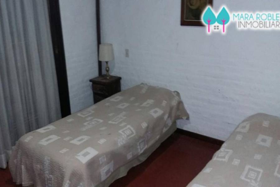 Pinamar,Buenos Aires,Argentina,5 Bedrooms Bedrooms,4 BathroomsBathrooms,Casas,GOLETA INDEPENDENCIA,4457