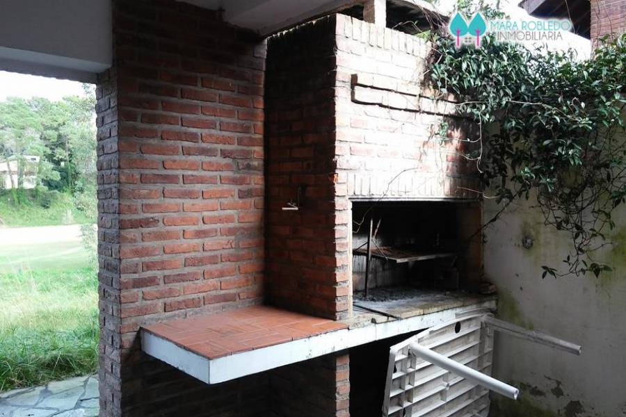 Pinamar,Buenos Aires,Argentina,5 Bedrooms Bedrooms,4 BathroomsBathrooms,Casas,GOLETA INDEPENDENCIA,4457