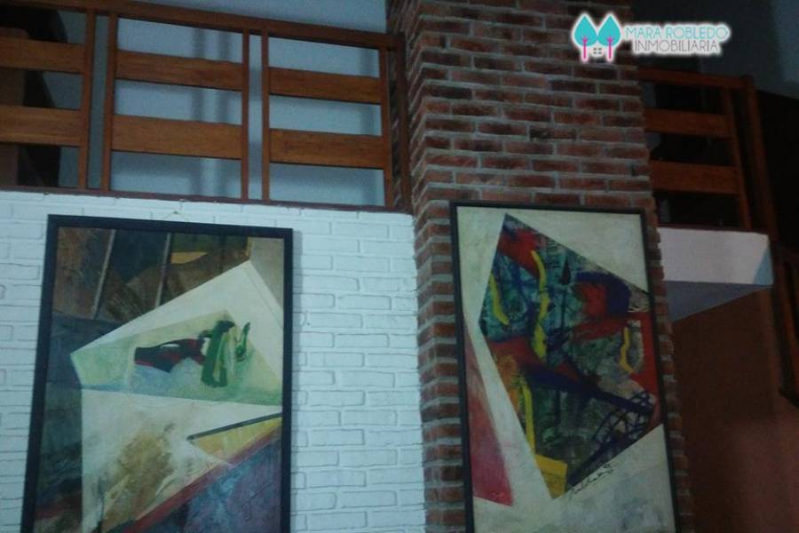 Pinamar,Buenos Aires,Argentina,4 Bedrooms Bedrooms,1 BañoBathrooms,Casas,SILFIDES,4461