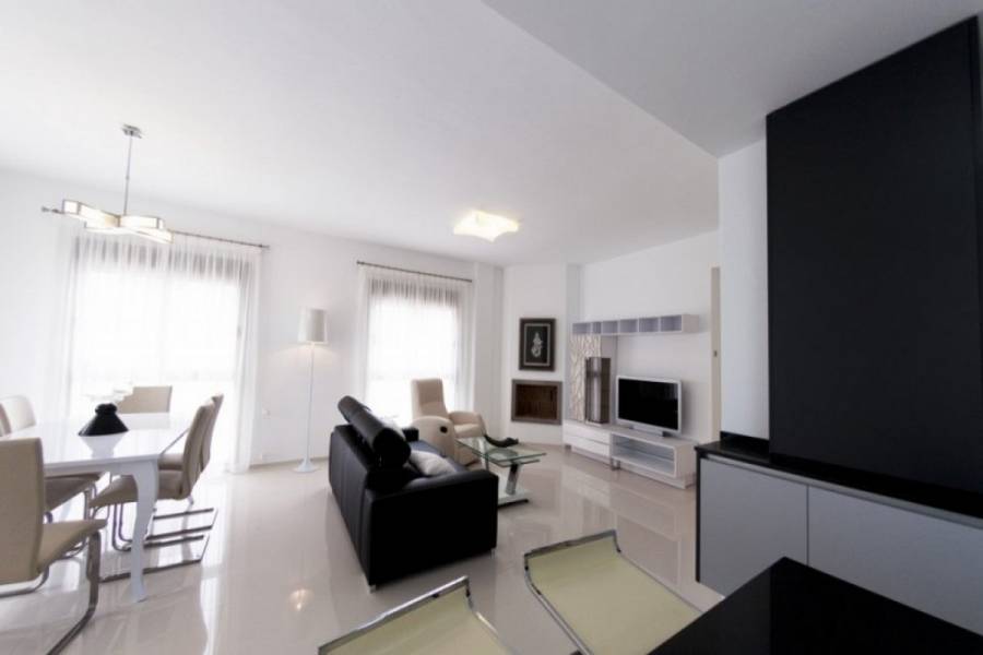 Rojales,Alicante,España,3 Bedrooms Bedrooms,3 BathroomsBathrooms,Chalets,40198