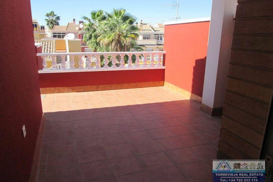 Torrevieja,Alicante,España,3 Bedrooms Bedrooms,2 BathroomsBathrooms,Dúplex,40202