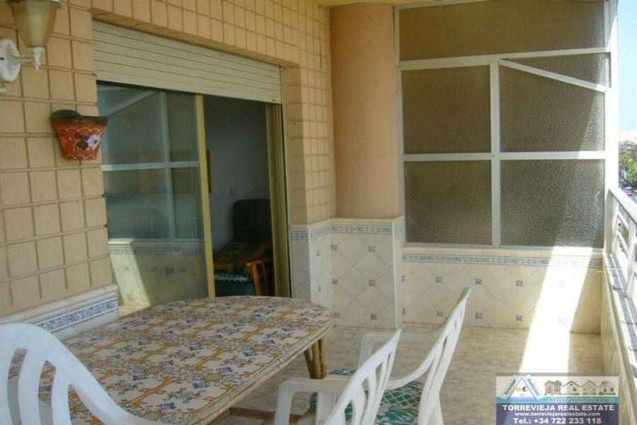 Torrevieja,Alicante,España,3 Bedrooms Bedrooms,2 BathroomsBathrooms,Atico,40205