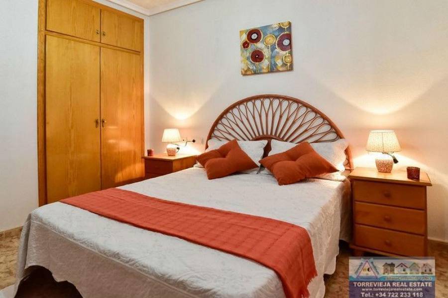 Torrevieja,Alicante,España,2 Bedrooms Bedrooms,1 BañoBathrooms,Apartamentos,40215