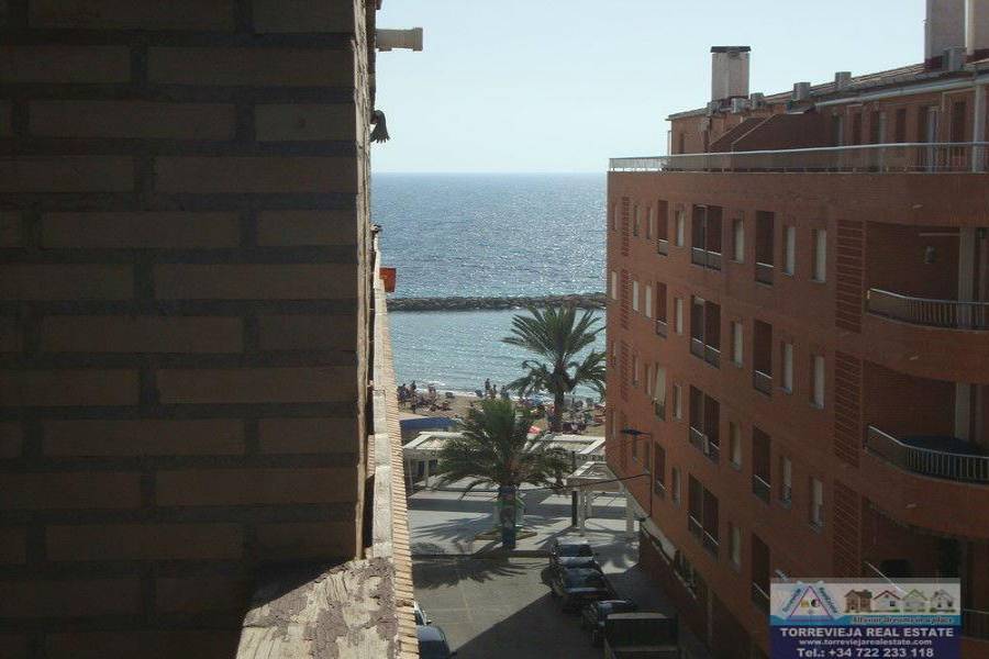 Torrevieja,Alicante,España,3 Bedrooms Bedrooms,1 BañoBathrooms,Apartamentos,40218