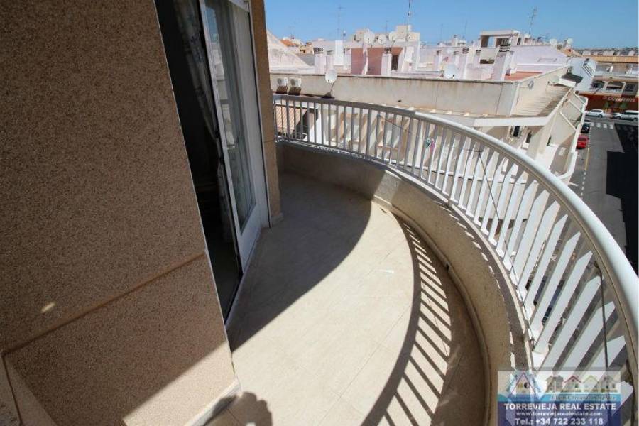 Torrevieja,Alicante,España,3 Bedrooms Bedrooms,1 BañoBathrooms,Apartamentos,40229