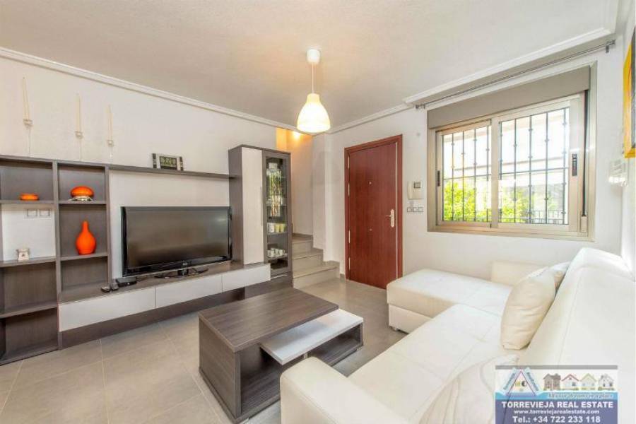 Torrevieja,Alicante,España,3 Bedrooms Bedrooms,2 BathroomsBathrooms,Chalets,40237