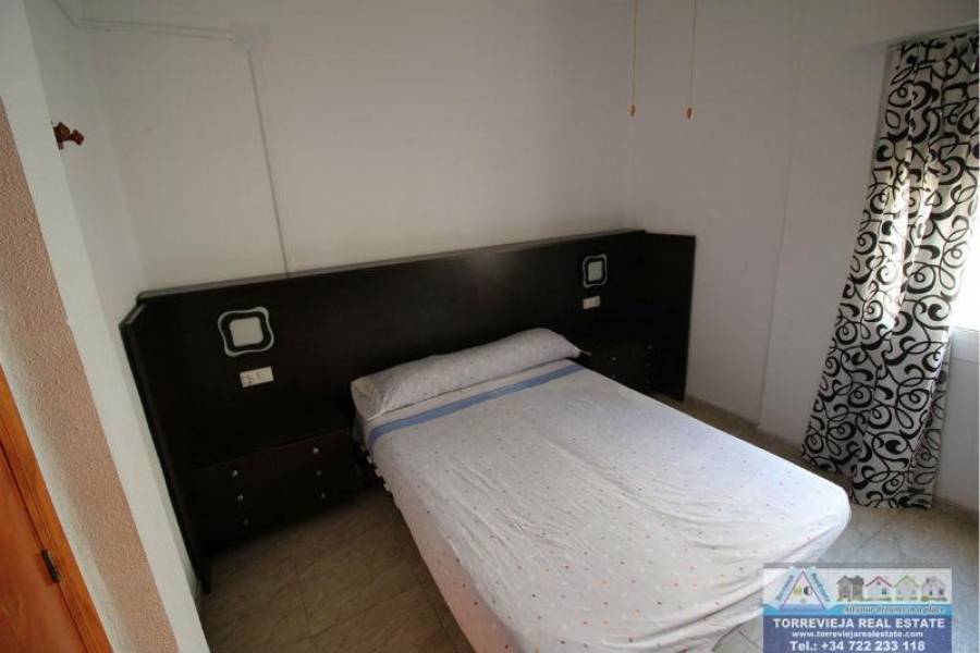 Torrevieja,Alicante,España,3 Bedrooms Bedrooms,1 BañoBathrooms,Apartamentos,40242