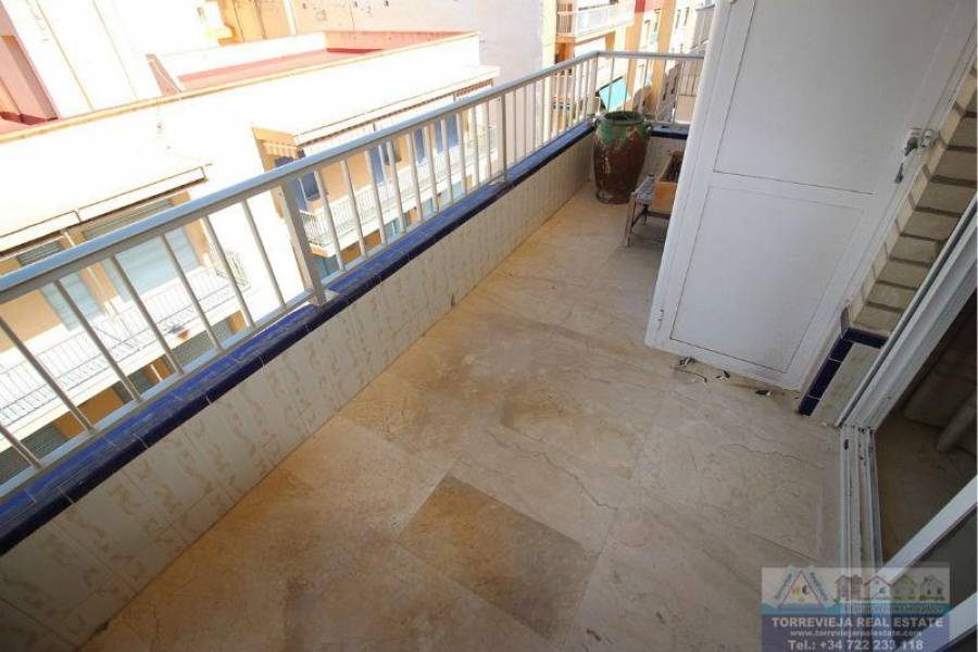 Torrevieja,Alicante,España,3 Bedrooms Bedrooms,1 BañoBathrooms,Apartamentos,40250