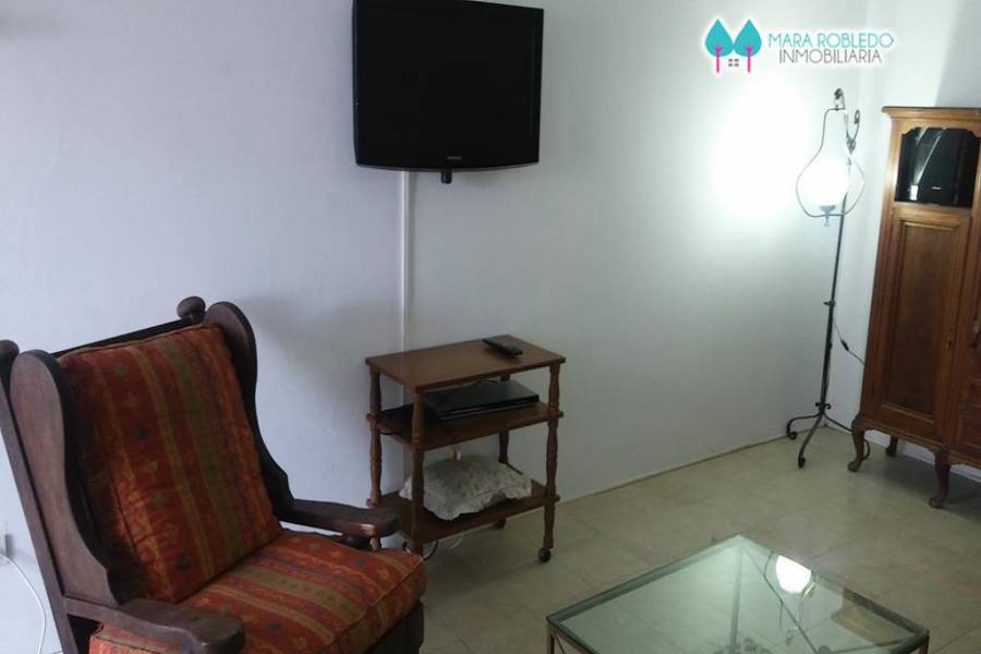 Pinamar,Buenos Aires,Argentina,5 Bedrooms Bedrooms,3 BathroomsBathrooms,Casas,AV. LIBERTADOR,4467