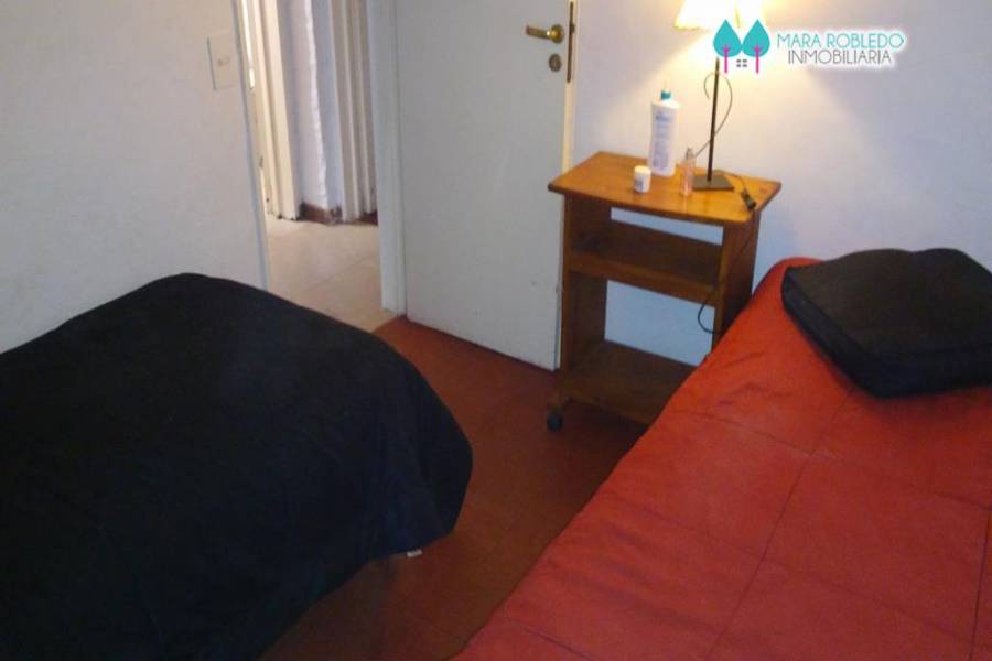 Pinamar,Buenos Aires,Argentina,5 Bedrooms Bedrooms,3 BathroomsBathrooms,Casas,AV. LIBERTADOR,4467