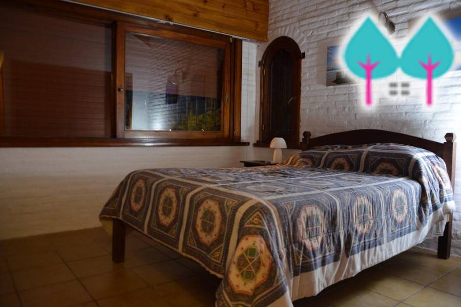 Pinamar,Buenos Aires,Argentina,4 Bedrooms Bedrooms,3 BathroomsBathrooms,Casas,AV. LIBERTADOR,4468