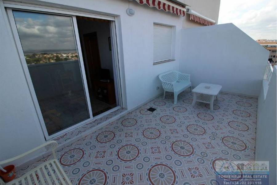 Torrevieja,Alicante,España,2 Bedrooms Bedrooms,1 BañoBathrooms,Atico,40270