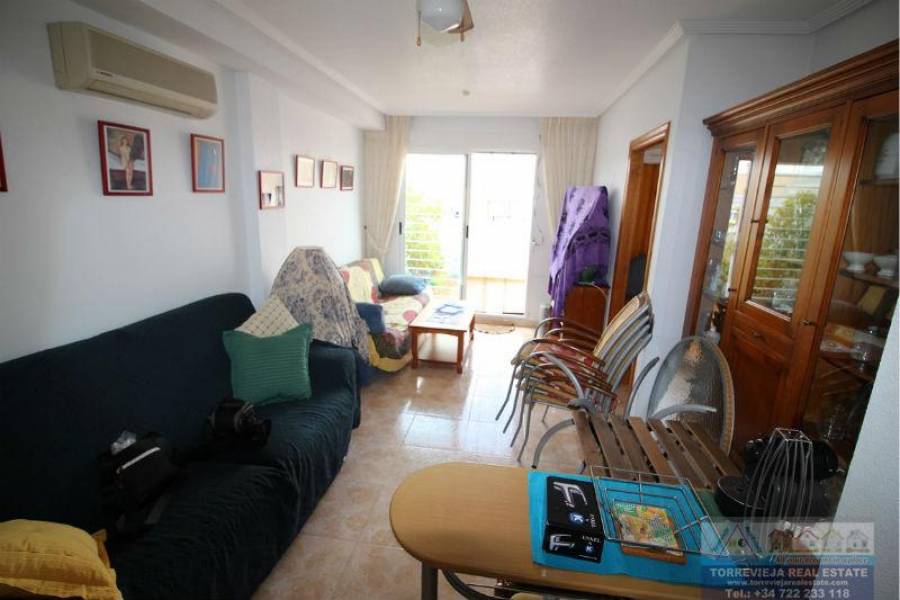 Torrevieja,Alicante,España,2 Bedrooms Bedrooms,1 BañoBathrooms,Atico,40271