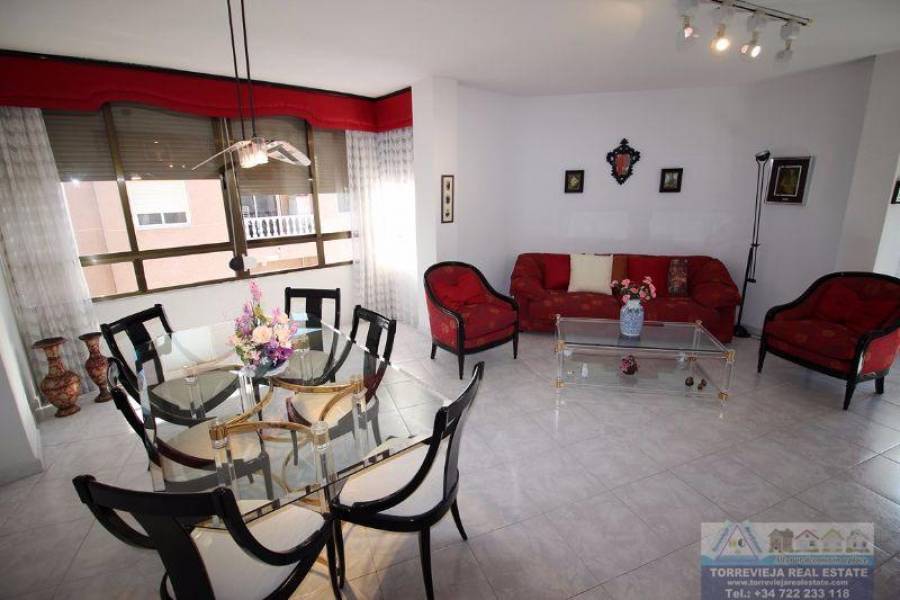 Torrevieja,Alicante,España,3 Bedrooms Bedrooms,2 BathroomsBathrooms,Apartamentos,40273