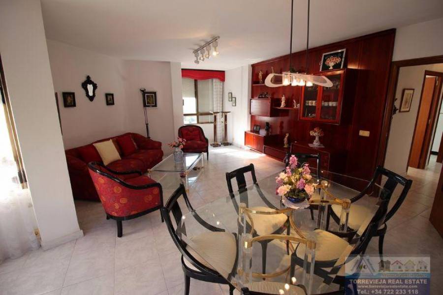 Torrevieja,Alicante,España,3 Bedrooms Bedrooms,2 BathroomsBathrooms,Apartamentos,40273