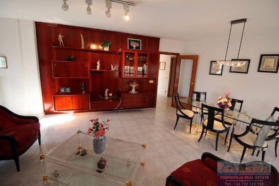 Torrevieja,Alicante,España,3 Bedrooms Bedrooms,2 BathroomsBathrooms,Apartamentos,40273