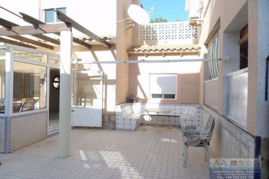 Torrevieja,Alicante,España,3 Bedrooms Bedrooms,1 BañoBathrooms,Dúplex,40276