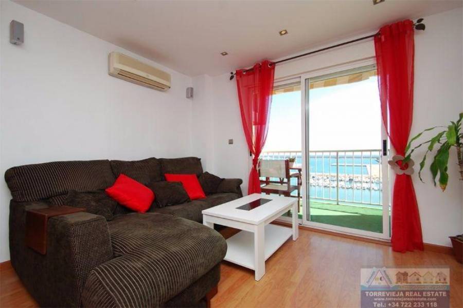 Torrevieja,Alicante,España,3 Bedrooms Bedrooms,1 BañoBathrooms,Atico,40286