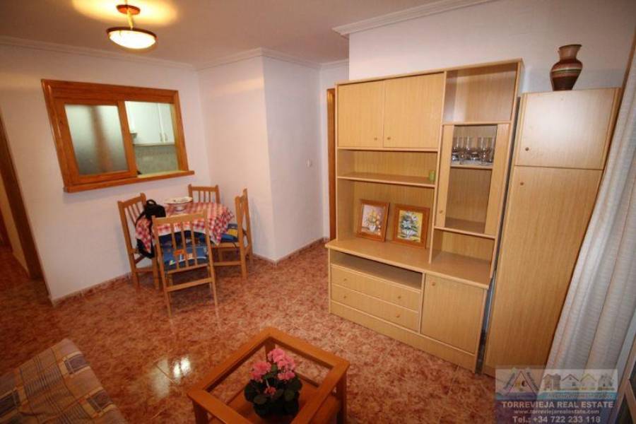 Torrevieja,Alicante,España,2 Bedrooms Bedrooms,1 BañoBathrooms,Apartamentos,40290