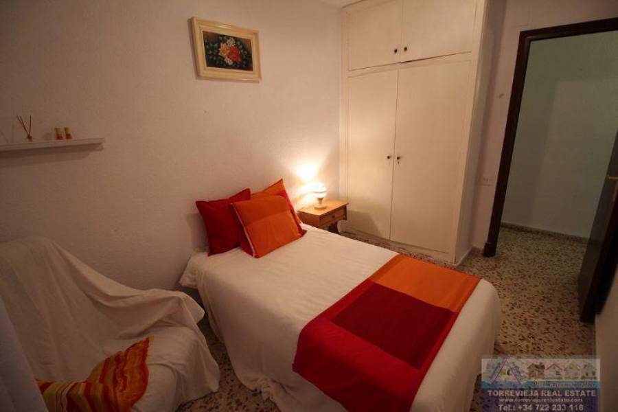 Torrevieja,Alicante,España,3 Bedrooms Bedrooms,2 BathroomsBathrooms,Apartamentos,40293