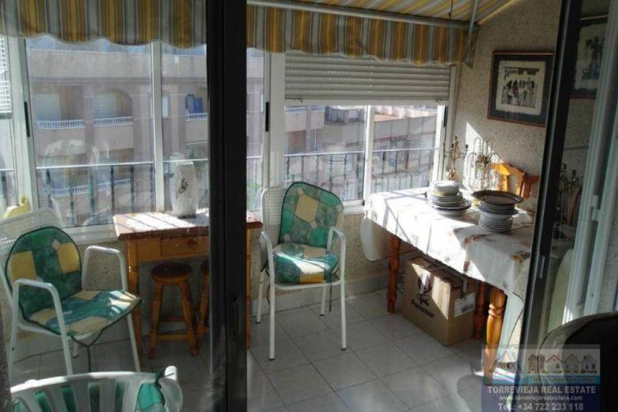 Torrevieja,Alicante,España,3 Bedrooms Bedrooms,2 BathroomsBathrooms,Atico,40299