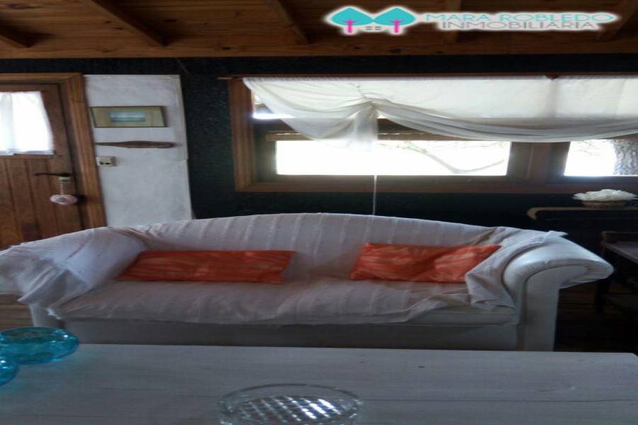 Pinamar,Buenos Aires,Argentina,3 Bedrooms Bedrooms,2 BathroomsBathrooms,Casas,CIRCE,4472