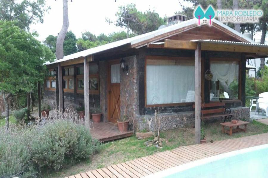 Pinamar,Buenos Aires,Argentina,3 Bedrooms Bedrooms,2 BathroomsBathrooms,Casas,CIRCE,4472