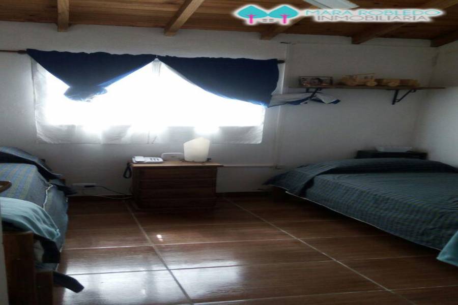 Pinamar,Buenos Aires,Argentina,3 Bedrooms Bedrooms,2 BathroomsBathrooms,Casas,CIRCE,4472