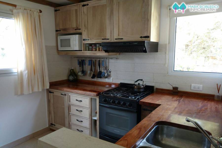 Pinamar,Buenos Aires,Argentina,2 Bedrooms Bedrooms,1 BañoBathrooms,Casas,CLIO,4473